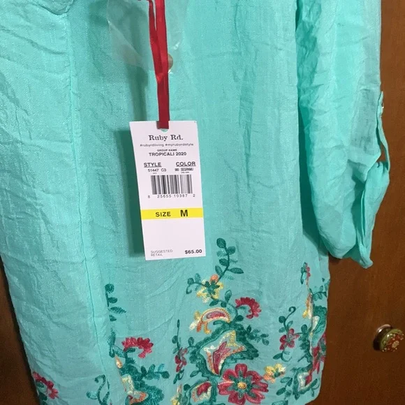 RUBY RD. - Shear , Embroidery, Button Down , NWT BEAUTIFUL SUMMER TOP (M) - Picture 9 of 12